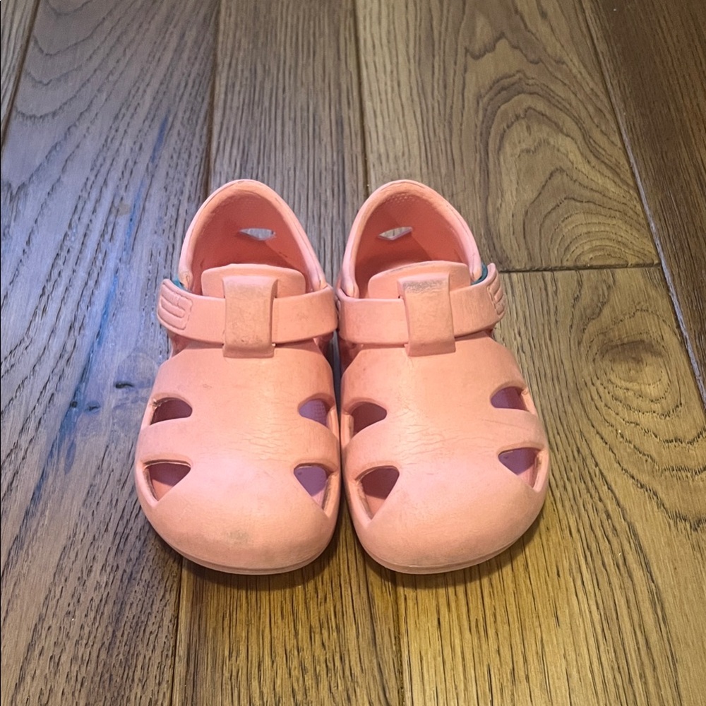 Ten Little closes - toe toddler shoes